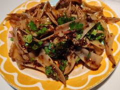-嗨辣小聚·盘锦河蟹·海鲜烧烤龙虾(盘锦十年好店)