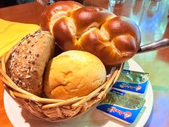 面包篮-申德勒加油站西餐厅(日坛路总店)