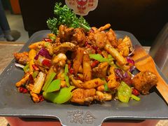 -炭舍干锅·烤鱼(扬名广场店)