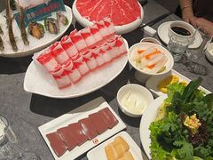 -德天肥牛海鲜火锅(城西银泰店)