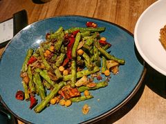 -耶里夏丽·丝路新疆菜·清真食品(徐汇南丹东路臻选店)