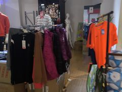 -北京利生体育商厦