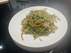 香椿苗拌黑豆皮-向川南·水煮鱼·川菜(和平里店)