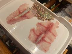 -老牌坊云南鱼豆花火锅(爱建店)