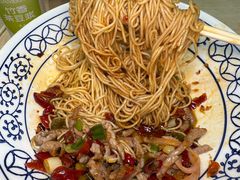 -李与白包子铺(桐梓林店)
