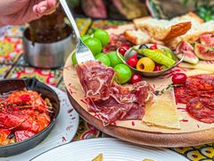 -BROWNSTONE布朗石西班牙餐厅(富城店)