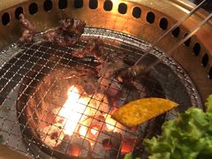 -山川小町·极番烧肉(新地假日广场店)