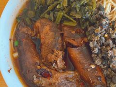 -特色东香泥鳅面螺丝面(金马小区店)
