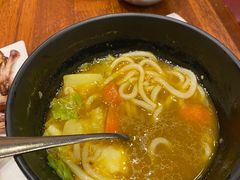 咖喱猪软骨乌冬汤面-玛格萝妮比萨屋(四平店)