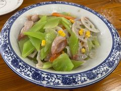 -芸海阁·农家私房菜(沙家浜景区出口店)