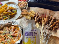 -老街烧烤大排档·地道湖北菜·龙虾馆(汉口火车站店)