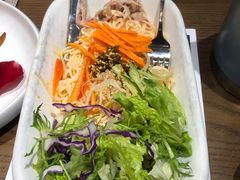 七彩泡沫鸡肉凉米线-雀舞云南菜(乐客城店)