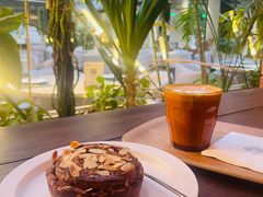 -ZAZA.CAFE.BAR