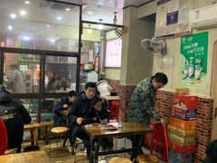 大堂-小朱麻辣串(益民街店)