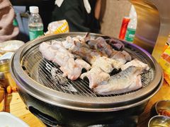 -草家酱蟹炭火烤肉店(珲春南路二店)