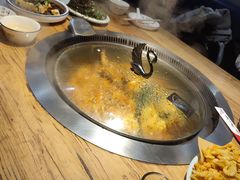 -山河屯铁锅炖(哈西站店)