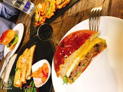 经典芝士汉堡-HIGH FIVE哈福手工汉堡(桂林路店)