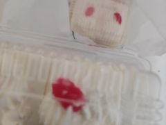 -红宝石·鲜奶小方·海派西点房(浦三店)
