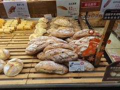-BROAD面包路·欧式面包(龙湖时代C馆店)