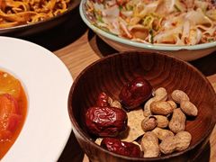 -纳鲁孜·新疆特色餐厅(上海悦荟广场店)