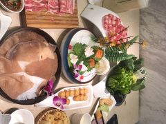 -海上明月海鲜火锅 鲜切牛肉
