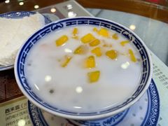 芋圆椰汁西米芒果-赵记传承·中国甜品(福州总店)