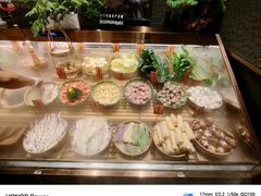 -一绪に和牛寿喜烧(罗湖益田假日店)