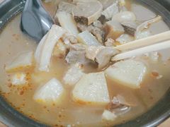 秘制萝卜牛杂锅-桥雪牛杂专门店(关边路店)