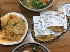 -陕老顺肉夹馍油泼面(湖东店)