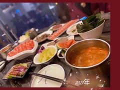 -云中捞高空旋转餐厅(商茂世纪广场店)
