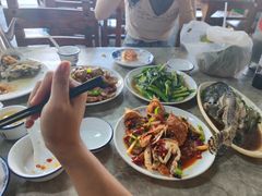 -四川小胡子海鲜(丁村万人海鲜广场店)