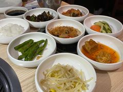 -汉城韩国烧烤火锅(官也街店)
