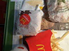 -麦当劳(湖光北街店)