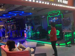 -鹿客西街(欧乐时尚广场店)