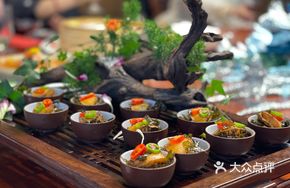 Tea-Scented Kung Fu Fresh Dalian Abalone