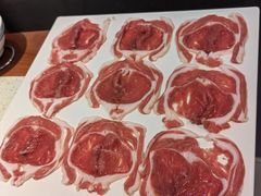 手工鲜切羊上脑肉-阳坊胜利涮羊肉(禧乐汇店)