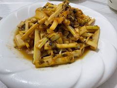 -天乐农家鱼头王(天目湖店)