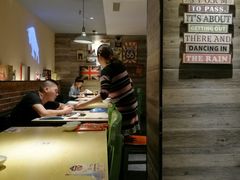 -豪客来牛排(重庆三峡广场步行街1704店)