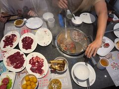 -名门潮牛·鲜牛肉海鲜火锅.烧烤自助餐厅(诚丰广场店)