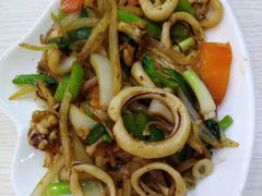 -覃记海鲜美食餐厅