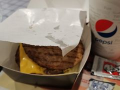 -肯德基(新地中央店)