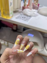 -瞧·享轻奢美甲美睫