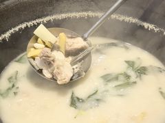 -陈大锅·岳阳鱼馆·地道岳阳菜(美食街店)