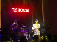 -TZ House音乐现场(来福士中心店)