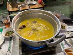 -禄婶鸡煲·打边炉