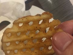 -麦当劳(世界城广场店)