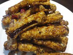 那年秋天的茄子-梧桐树下(云锦世家店)