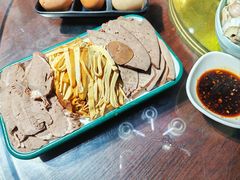 -东大桥小国抻面烧烤(长通路店)