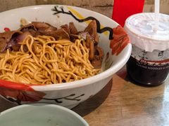 -瑞虹新天地月亮湾