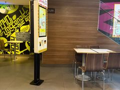 -麦当劳(丽江玉河广场店)